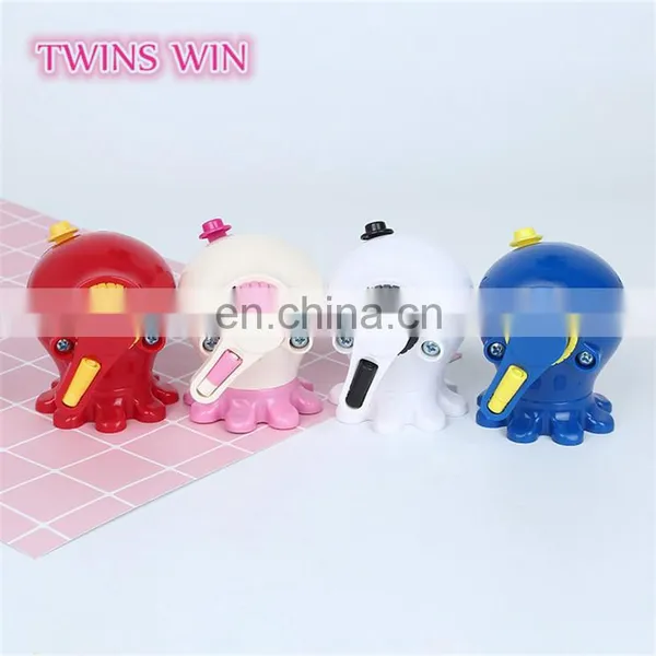 New Arrival Korean Stationery Cute Cartoon Octopus Manual Pencil Sharpener for Kids Wholesale Pencil Sharpeners photo-4