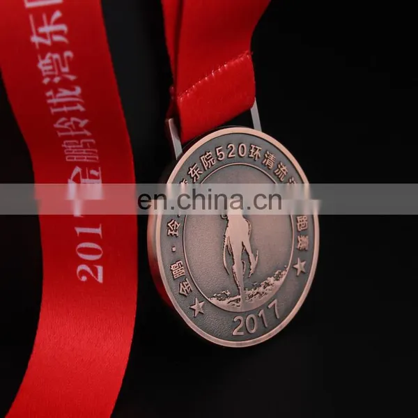 Custom Good Quality Antique Gold Round Medal