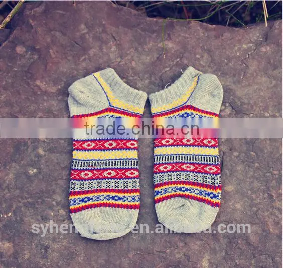2016 New Design Custom High Quality Women Socks in Hot Saling photo-6