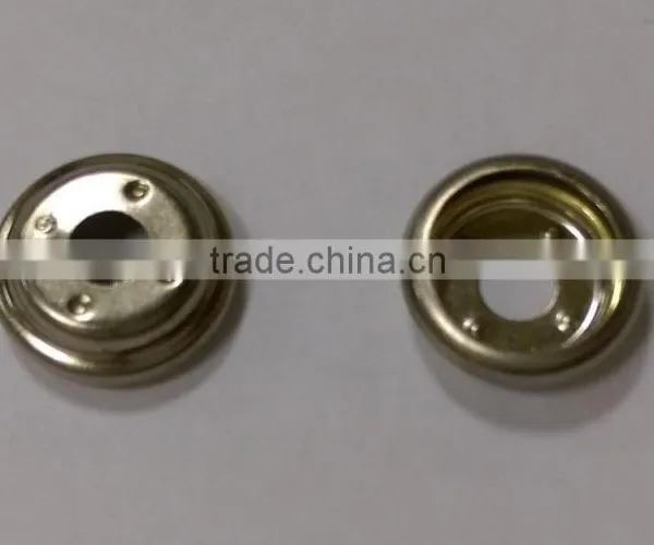 The Sporty Pants Use Plastic Covered Top Metal Ring Snap Button photo-2
