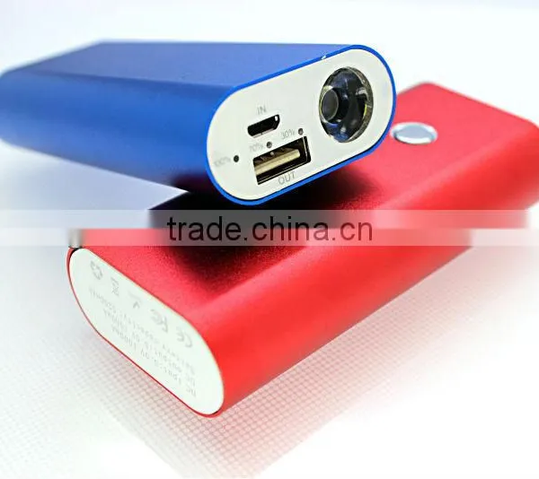 2013 New Arrival Universal Power Bank /powr Source /UPS Battery Bank 4400mAh for Any Type of Cell Phone