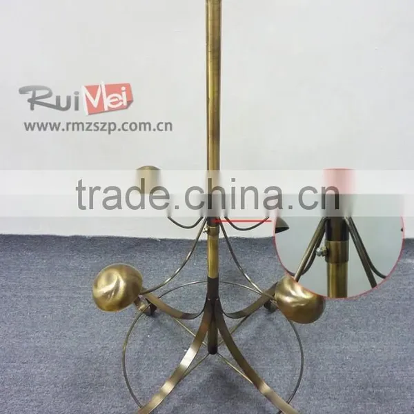 Fashionable Metal Wire Hat Display Stand/cap Rack photo-2