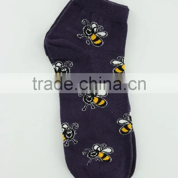 Men Sport Ankle Socks Bulk Wholesales With Cushion Pading on Foot photo-2