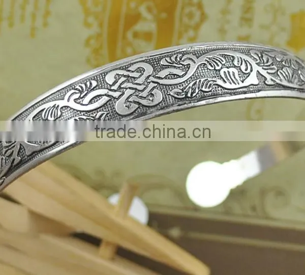 Yiwu Factory Wholesale Cuff Bangle Antique Silver Open Cuff Bangle for 2016 Promotional Items photo-3