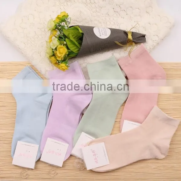 Zm40574b Women Mid-calf Length Pure Color Sock Ladies Fancy Cotton Socks photo-5