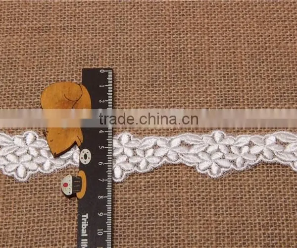 Good Qualit Grace Five Pedals Flower Leaf Pattern Overlap Weav Hand Made Weave Shape Embroidery Chemical Lace for Accessory photo-3