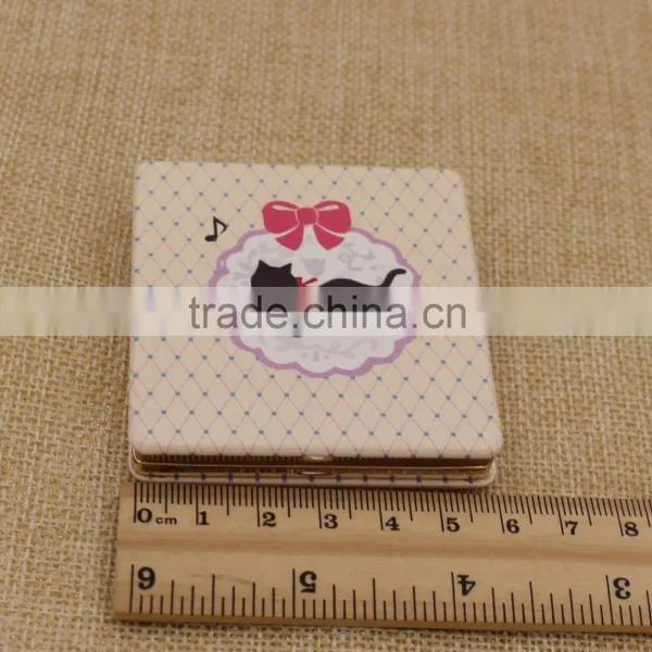 Customized Beautiful Gold Leather Cat Compact Mirror photo-2
