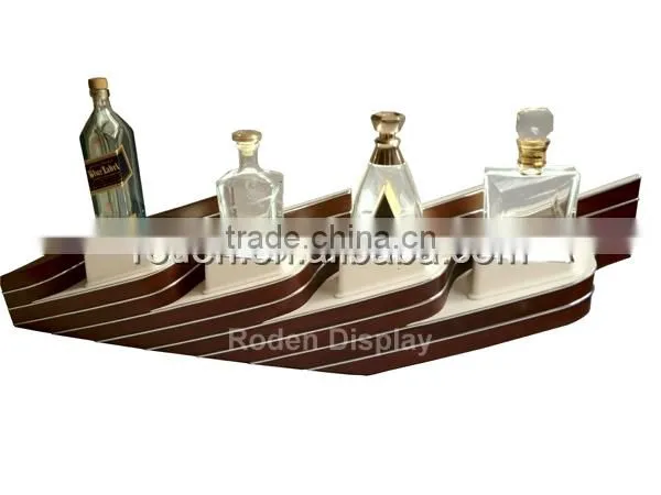 Luxury Desktop Wooden Wine Display Rack Boat Shape For Wine Shop
