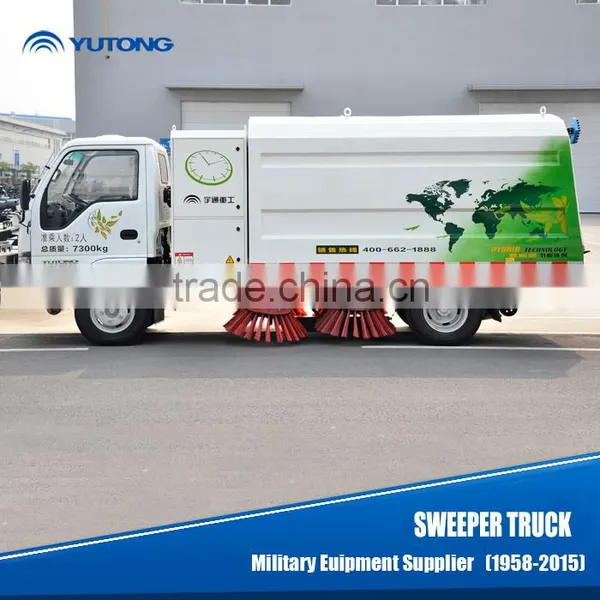 2016 Yutong New Design Street Sweeper Truck photo-4