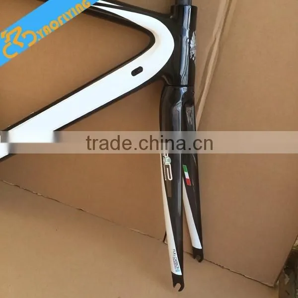 EN Quality Test Carbon Road Bicycle Frame Lightweight Carbon Road Bicycle Frame Beautiful Carbon Bicycle Frame for Racing photo-3