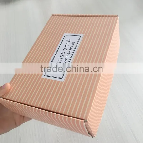 2017 New Year Fashion Gift Shipping Box Factory Custom Design photo-2