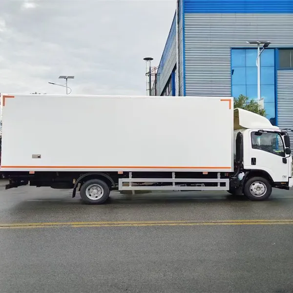 ExportIsuzuKV Aluminum Alloy Refrigerated Truck photo-5
