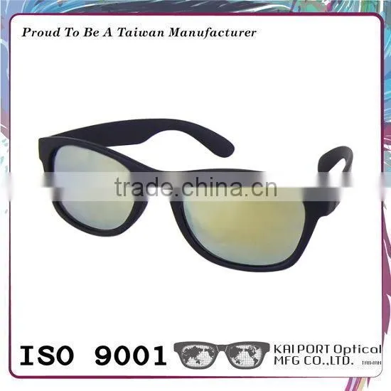 Popular Sell Style Light pc Material Soft Touched Rubber Sunglasses With Mirror