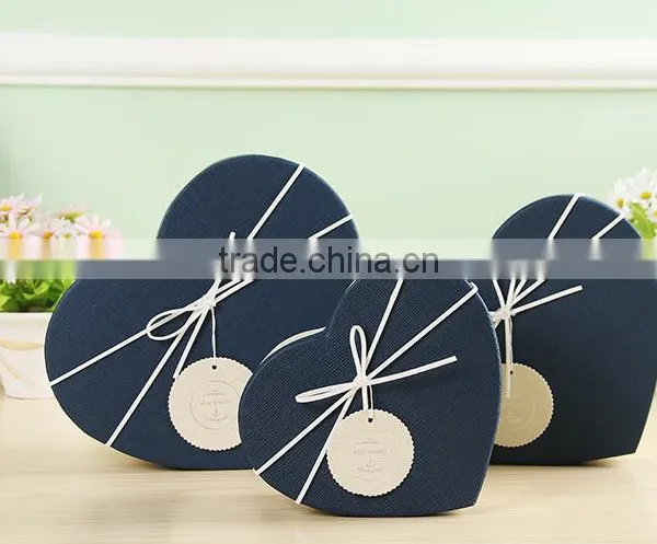 2016 Fashinable Empty Heart Shape Cardboard Gift Box With Ribbon photo-5