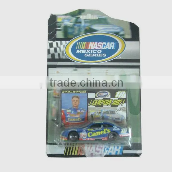 1:64 Diecast Mini Racing Car Model photo-2