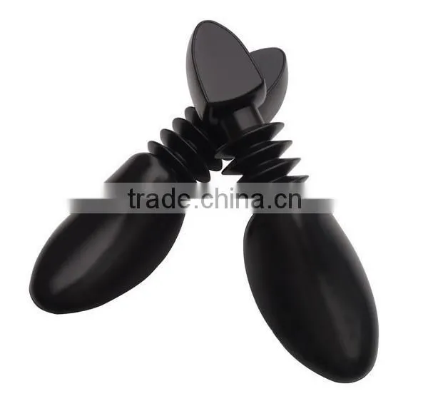 High Quality Plastic Man Shoe Tree photo-3