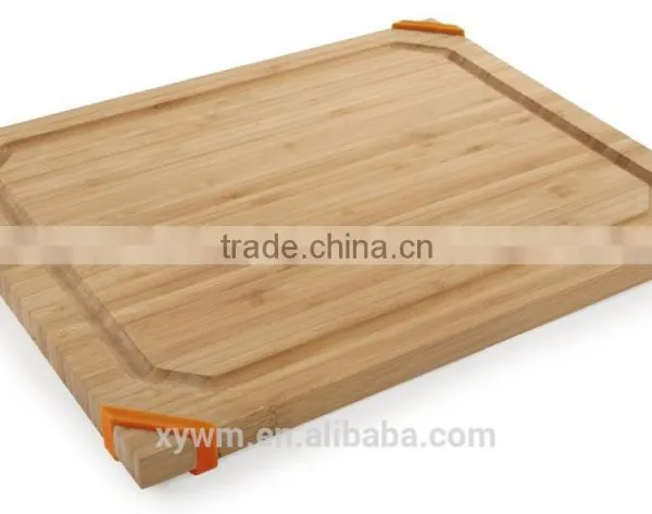 Bamboo Silicone Corner Grip Cutting Board photo-2