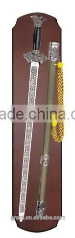 47.5" Overall, Roman Sword, Cast Aluminum Handle, With Wooden Plaque photo-4