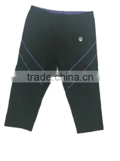 Women Sport Capri Pants photo-3
