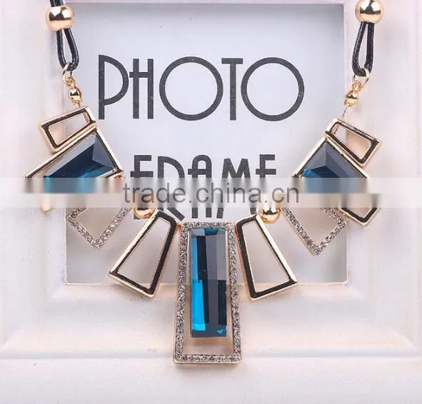 Zm34535a Fashion Necklace Elegant Ladies Short Choker Necklace Jewelries photo-5