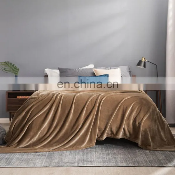 Eco Friendly 100% Polyester Breathable Flannel Fleece Blanket For Sleep photo-5