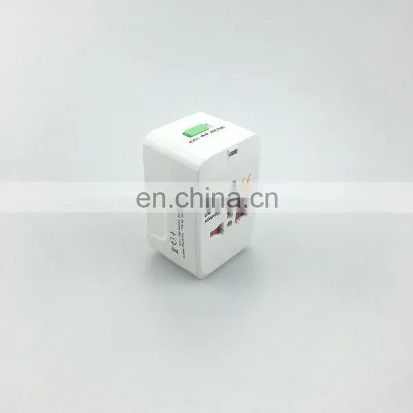 Wholesale One to Three Multi Outlet 3 Round Pin 1A/2A USB Conversion Plug Travel Adaptor photo-2