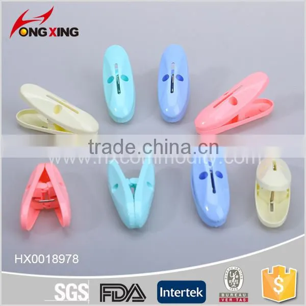 Colorful Plastic Clothes Pegs Set for Underware 20 Pegs photo-5