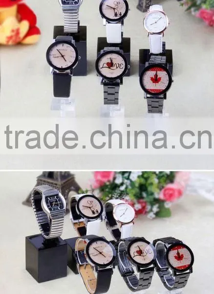 2015 Hot Design and Wonderful Display for Watch photo-2