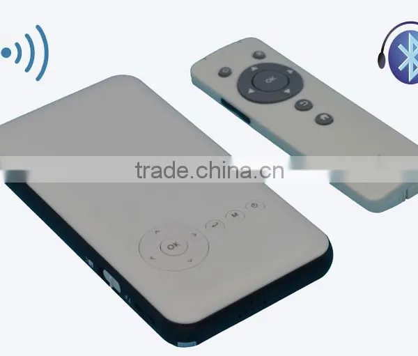 Android 4.4 Lumen Mini Mobile Phone Projector With Automatic Image Rectification photo-4