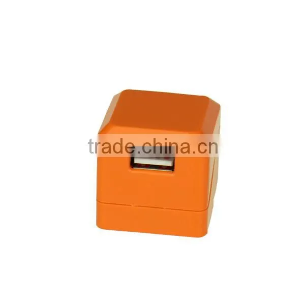 Forza 5.0V/1.0A Folding USB Charger photo-4