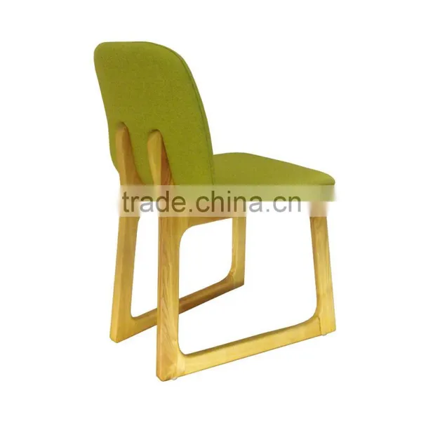 D046 Cantilever Chair photo-2