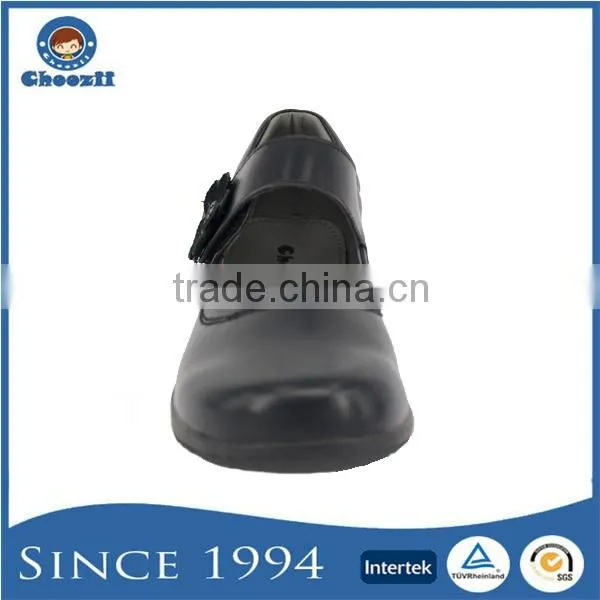 2016 Charming Girls Primary School Shoes With Flower Decoration photo-2