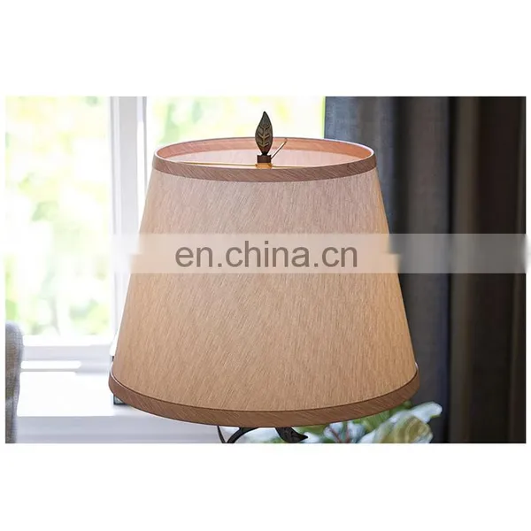 Italy Modern Custom Home Decor Hotel Restaurant Office Cheap Leaf Shape Iron Base Antique Nightstand Lamps photo-2