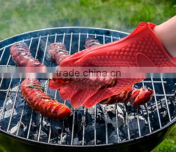 Silicone Heat-resistant Grilling Oven Baking Gloves photo-3