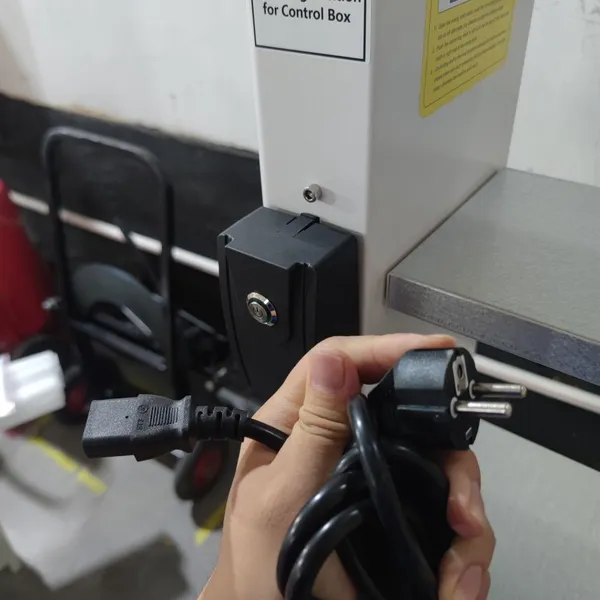Car body shop equipment for mixing paints Asian paint color mixing machine
