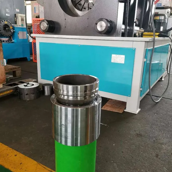 Direct Sales From Pipe Shrinking Machine Manufacturers. Large Flange Hose Crimping Machine photo-3