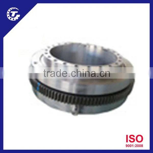 Slewing ring bearing for solar tracker system