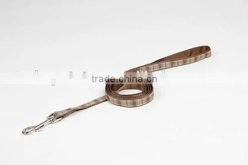 High Quality Durable Nylon Material Retractable Dog Leash photo-2