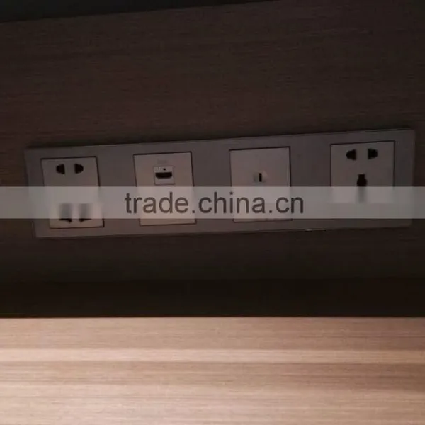 New Design Modern Style Wall Touch Switch and Socket photo-3