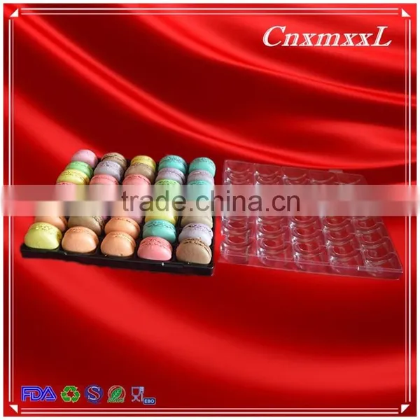 35 Macaron Tray With Clear PET and Black PS photo-4