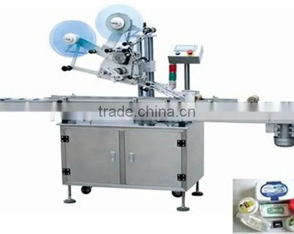 Semi Automatic Labeling Machine of Single Side Bottle Labeling Machine photo-4