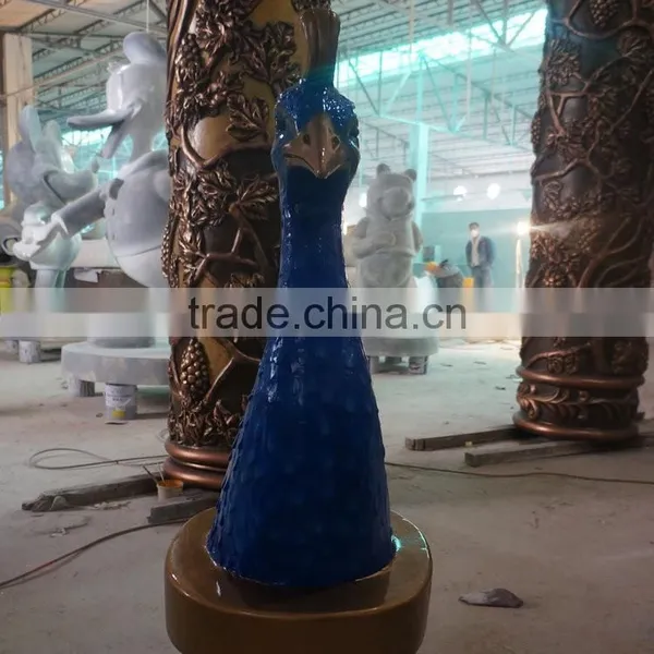Customized Life-size Fiberglass Peacock Figure photo-2