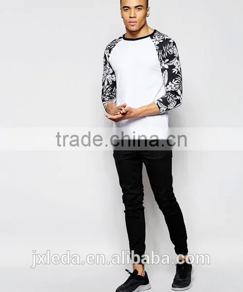 Men Muscle Fit Floral Pattern Print Contrast Long Raglan Sleeve White T-shirt OEM Custom photo-4