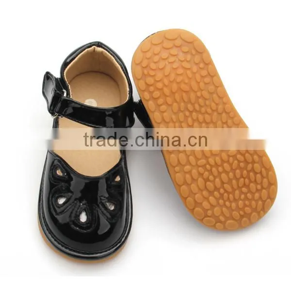 Hot Selling Baby Shoes in Bulk Squeaky Black Children's Shoes photo-4