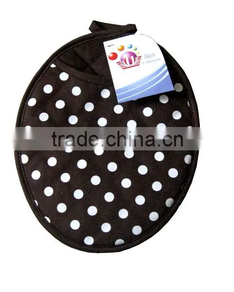 Dotted Design With Back Side Neoprene Cotton Pot Holder photo-3