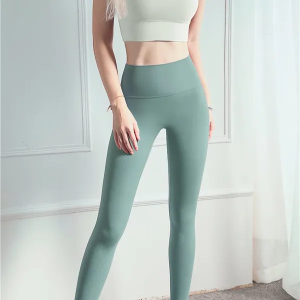 Wholesale Women's Tight Fitting Peach Lifted High Waisted Nude NULS Fabric Yoga Pants photo-3