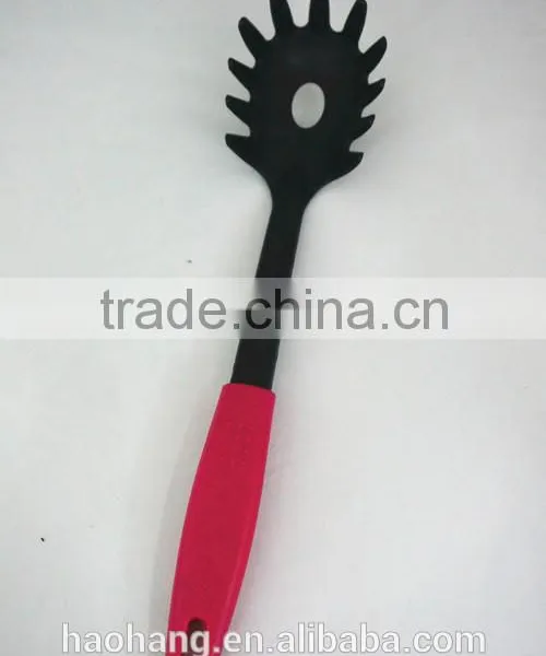 2014 China Supplier New Pattern of Kitchenware Pink Kitchen Utensils photo-5