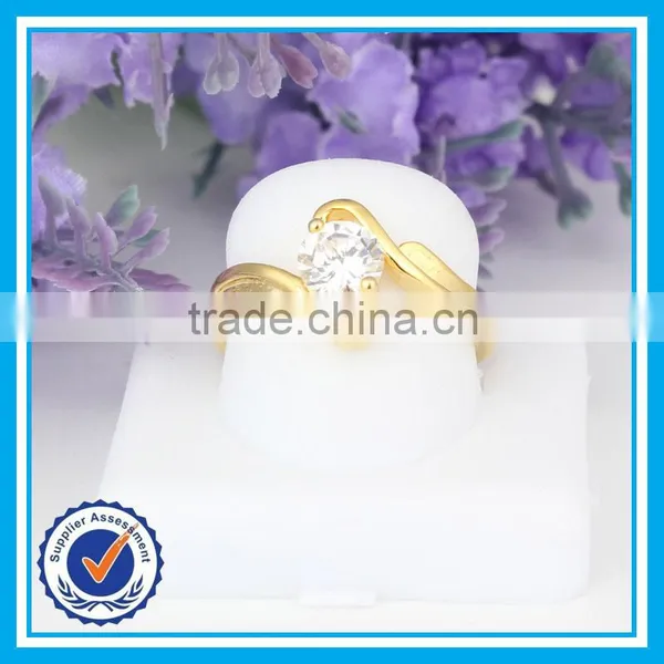 Factory Cheap Wholesale Fashion Zircon Stone Light Weight Gold Ring photo-3