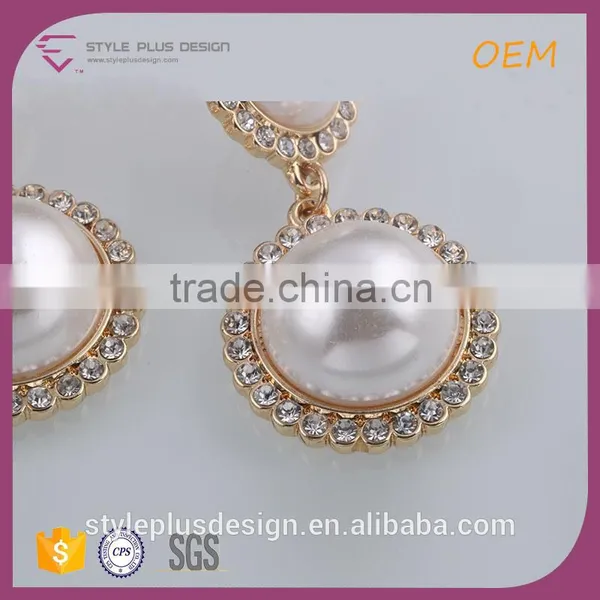 E78086I01 Gold Plating Lighter Stud Earring Plastic Rhinestone Hoop Custom Elegant Fancy Jewelry Double Sided Pearl Earrings photo-3