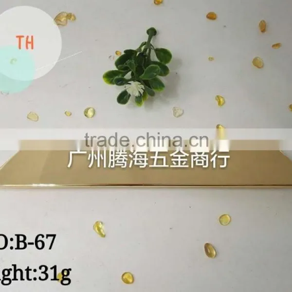 China Suppliers Trapezoidal Custom Metal Logo Labels for Handbags
